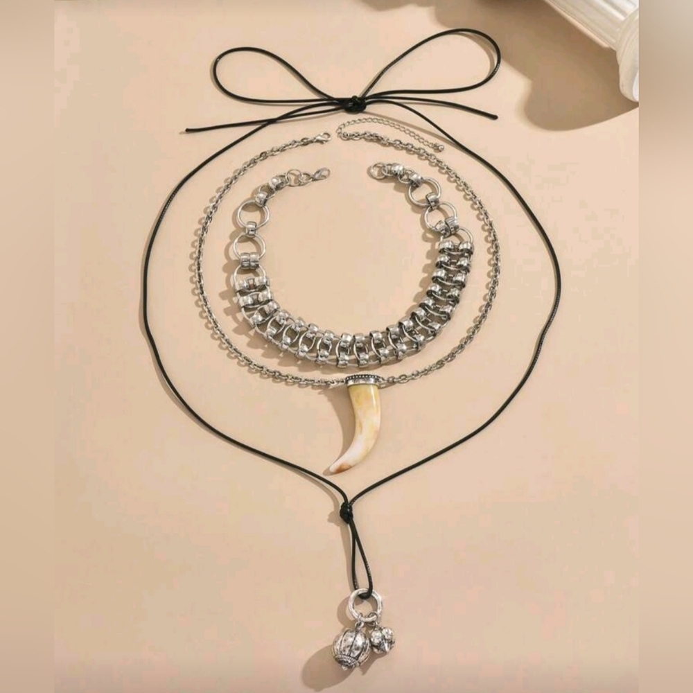 NWT Multilayer Stacked Link Choker Animal Horn & Leather Pendant Silver Necklace - Picture 7 of 15